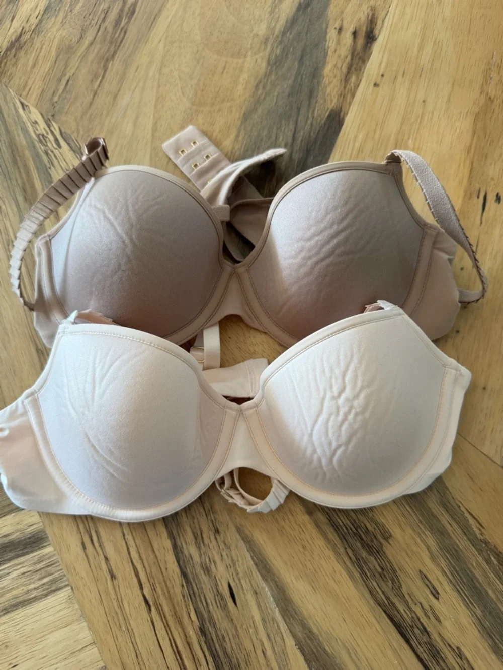TWO ThirdLove 24/7 T-shirt braS Light Beige & Blush - Picture 1 of 14